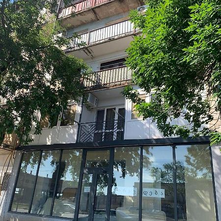 Nano'S Apartament-2 Kutaisi Ngoại thất bức ảnh