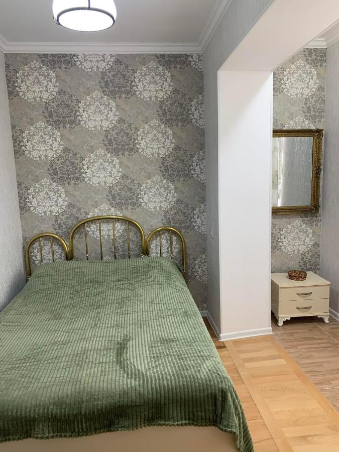 Nano'S Apartament-2 Kutaisi Ngoại thất bức ảnh